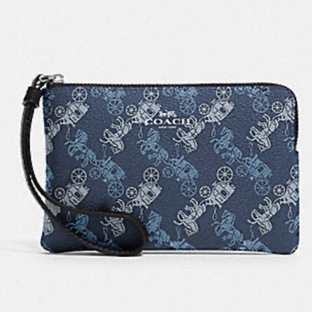 COACH Corner Zip Wristlet Pouch Wallet‎ With Horse And Carriage Print NEW